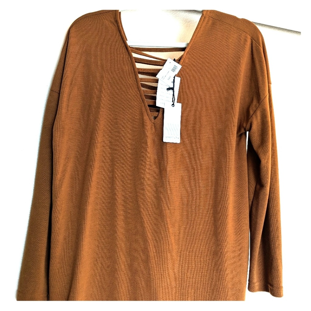 Camel caged long sleeve sweater